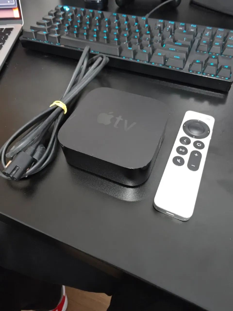 Apple TV 4K - Modelo 2021 A2169 32GB - Dispositivos de Streaming