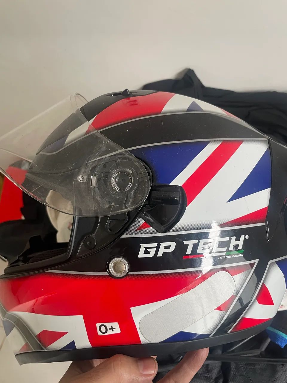 CAPACETE GPTECH