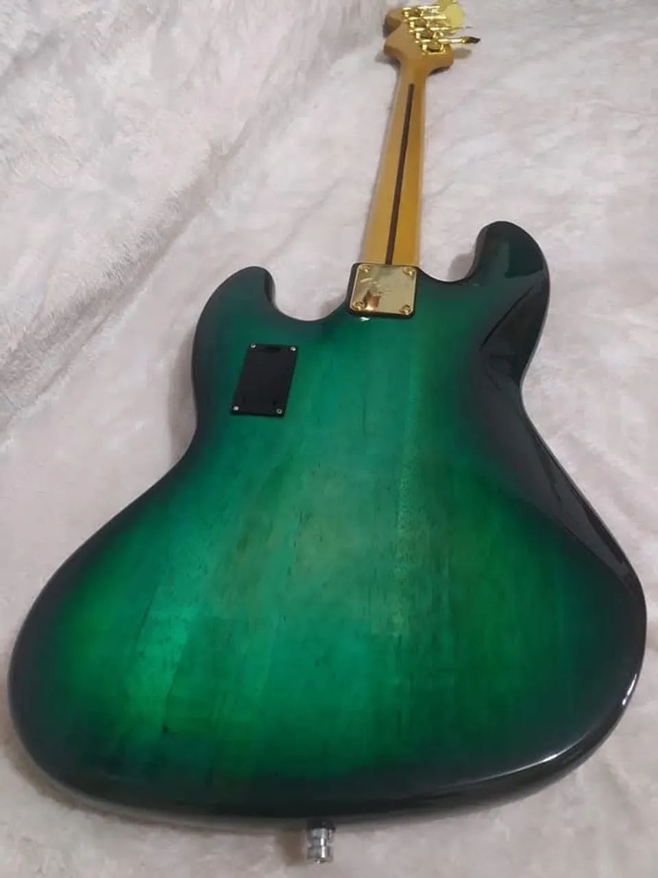Baixo customizado 4 cordas - Foto 5