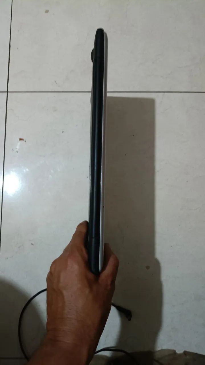 Vendo Notebook Win 14" para concerto ou retirada de peças  - Foto 4