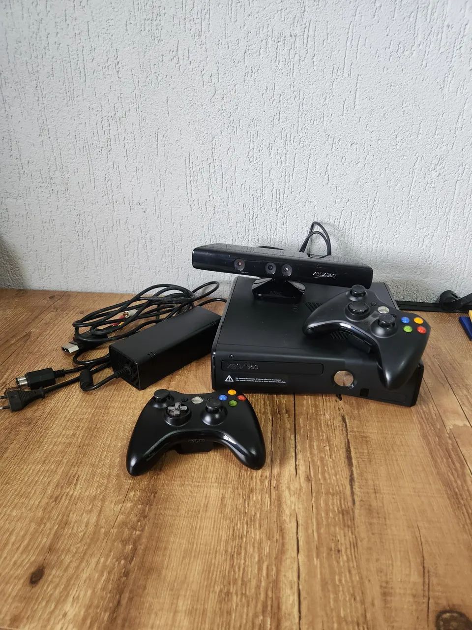 Xbox 360 + kinect - Consoles de Vídeo Game - Pires do Rio 1475177502 | OLX