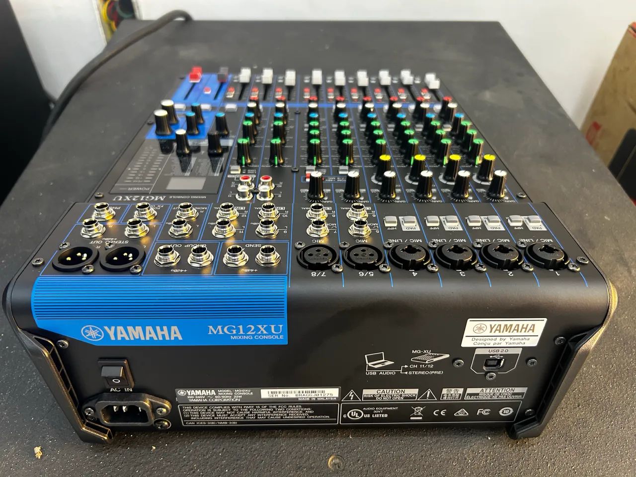 Mesa de som YAMAHA MG12xu nova - Foto 2