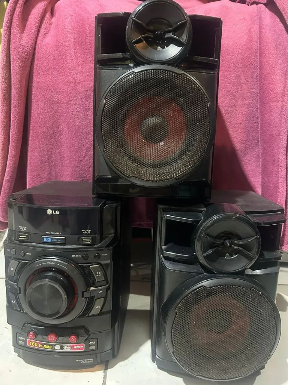 Mini System Lg modelo CM4320 usado funcionando tudo ok.