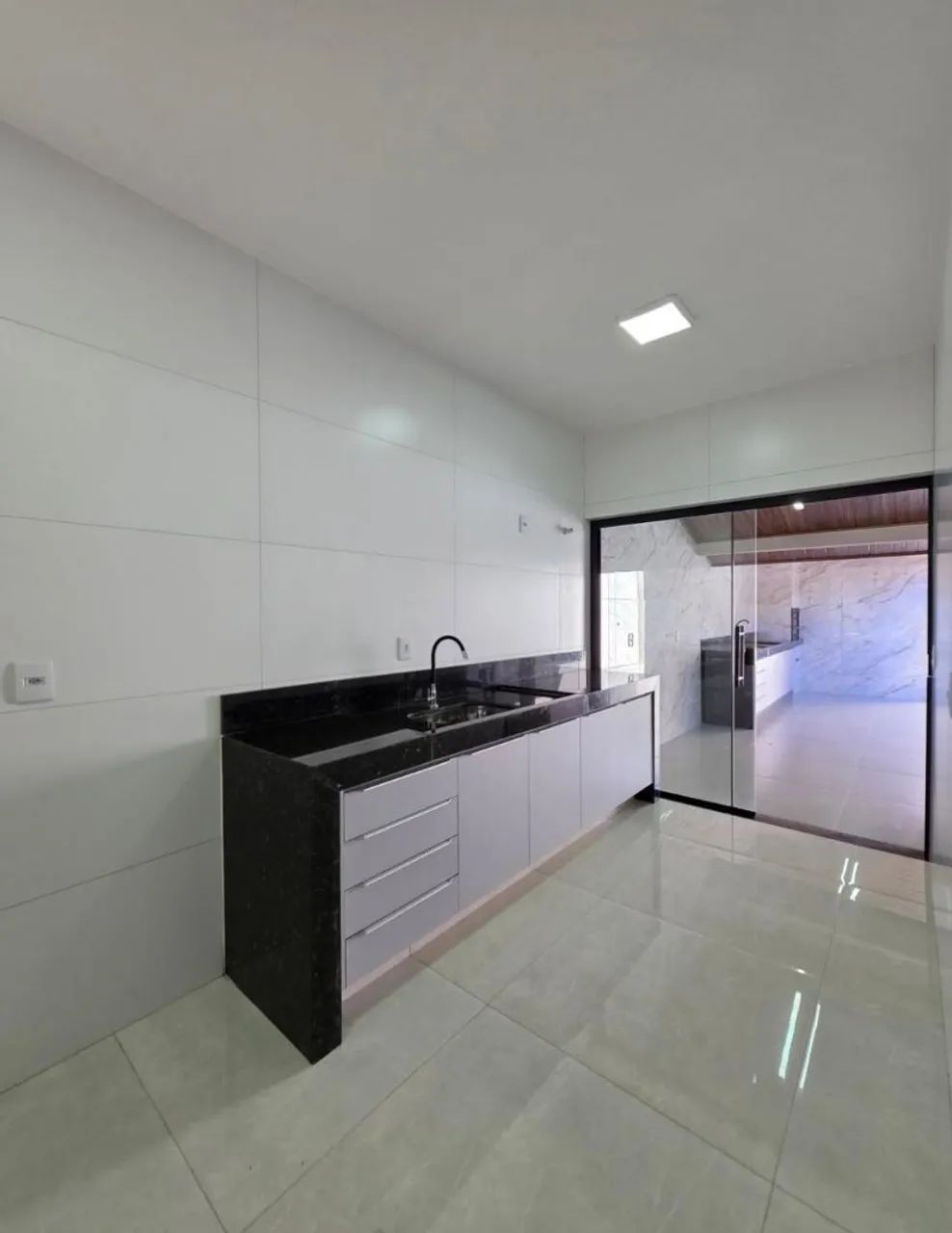 Vende-se essa casa