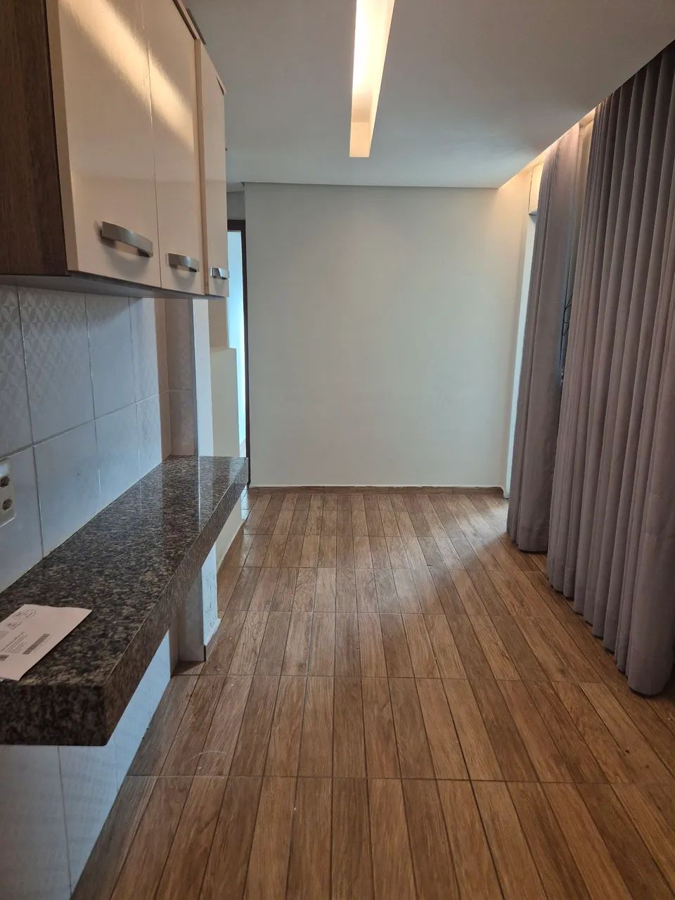 Apartamento kitnet sem vaga.
