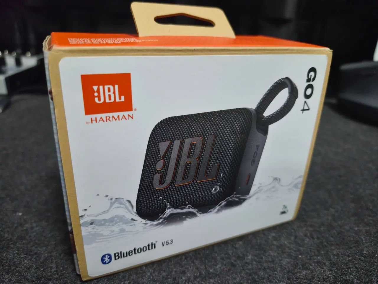 JBL Go4