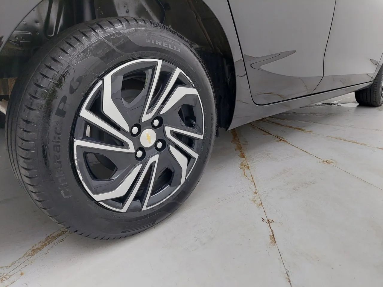 Chevrolet Onix Hatch 1.0 12V Flex Mec. 4P, foto 14 de 18