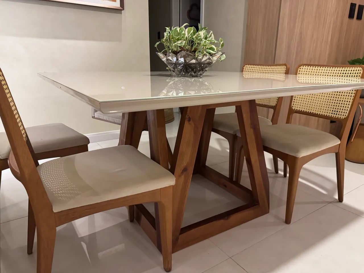 Mesa de jantar 1,40