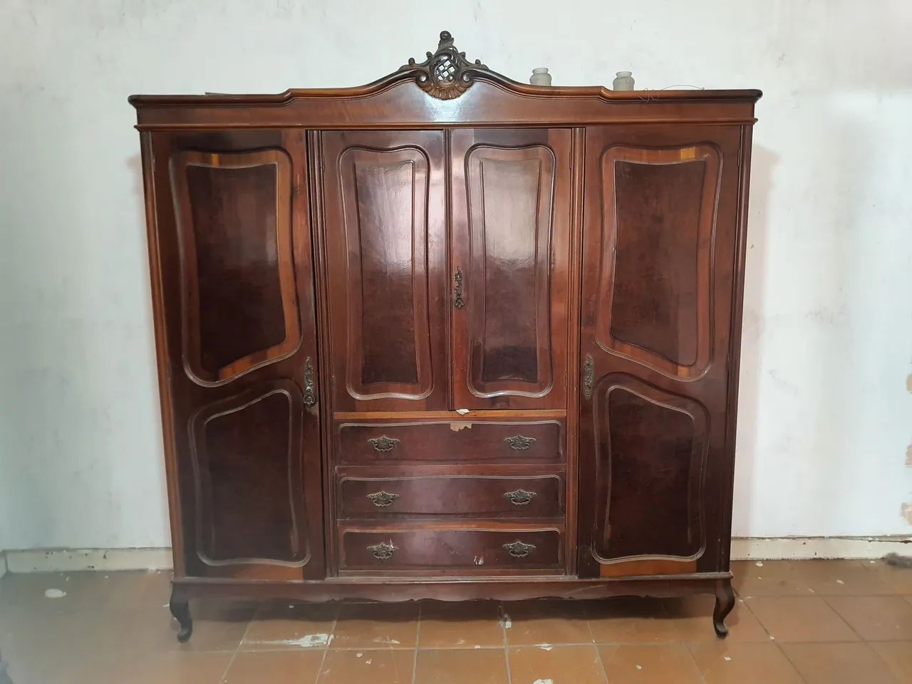Guarda roupa antigo  - Foto 3