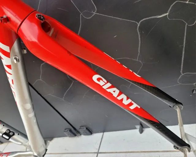Quadro Giant Defy Alliance Alu Carbon - Acessórios de Ciclismo