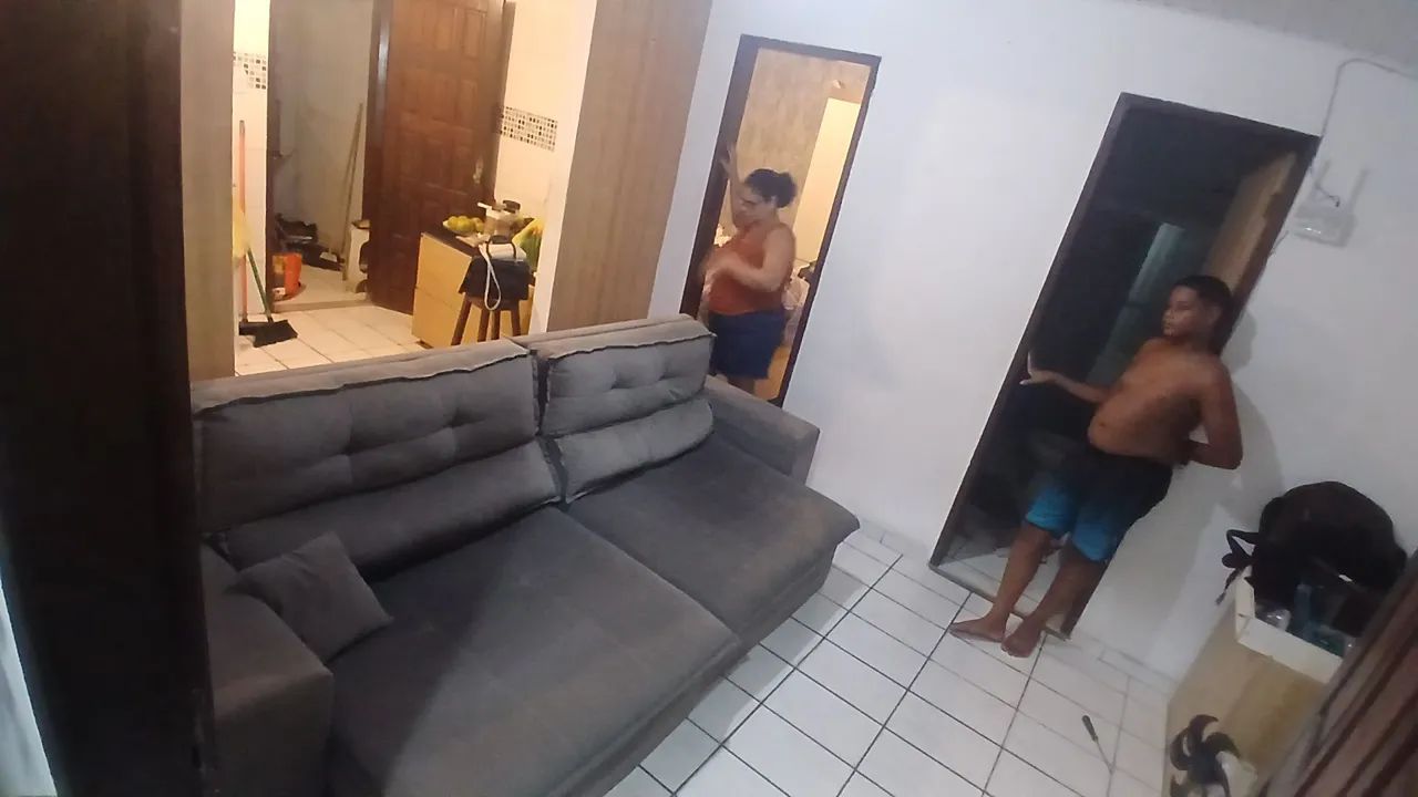 Sofá Retrátil cinza - Foto 4