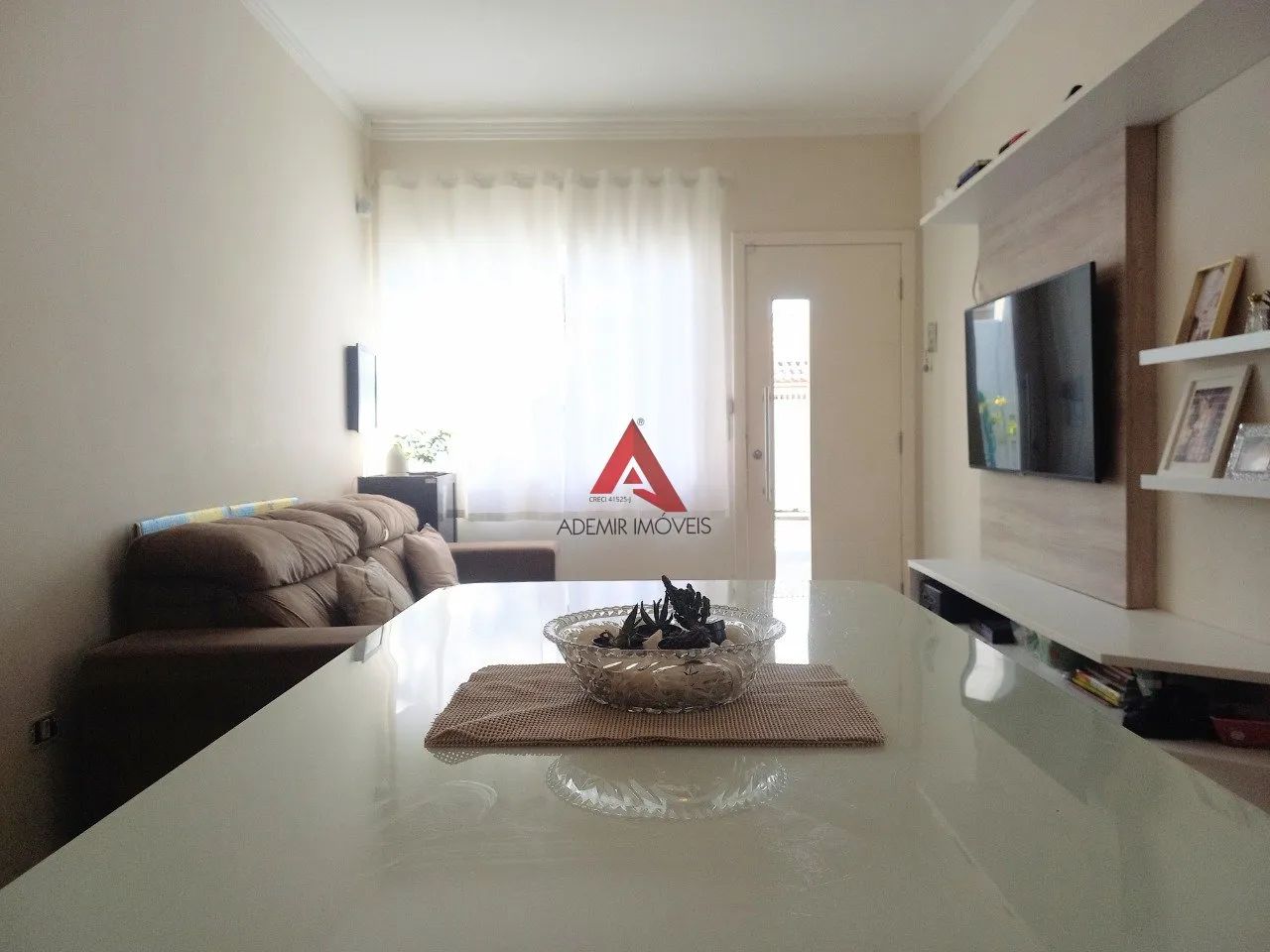 Casa no Vila Branca-Jacareí-sp