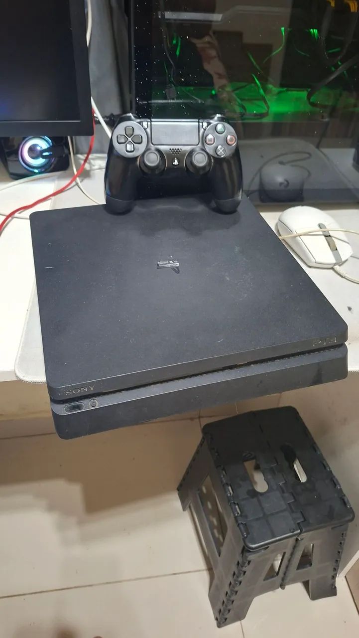 Ps4 slim usado 500 gigas - Foto 2
