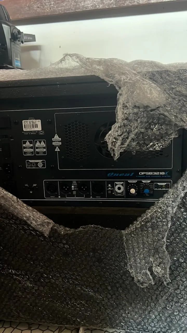 2 Subwoofers ativos