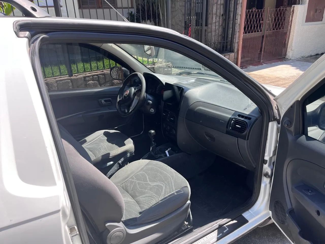 Fiat Strada Strada Working HARD 1.4 Fire Flex 8V CS 2017