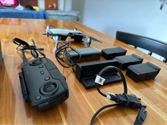 DJI MAVIC Air Fly More Combo - Foto 4