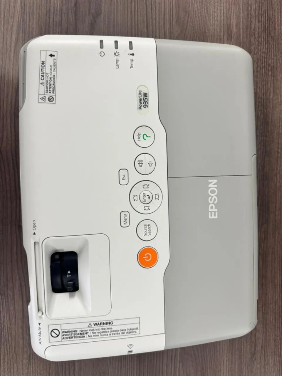 Projetor Epson Powerlite V11h565020 Branco 935w 3700lm - Foto 3