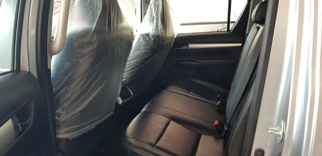 Toyota Hilux Cd Srx 2.8 Turbo 4x4 2017 - Foto 10