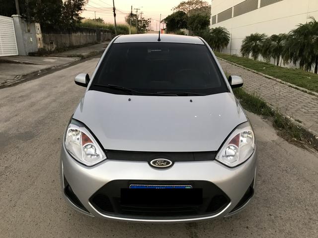 Fiesta Sedan 1.6 - 2014 _ 2.500 de entrada _ Completo _ 62 km - Foto 3