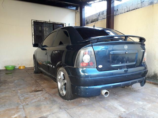 PEÇAS de um Astra gls 2.0 98/99 ,só peças, sucata