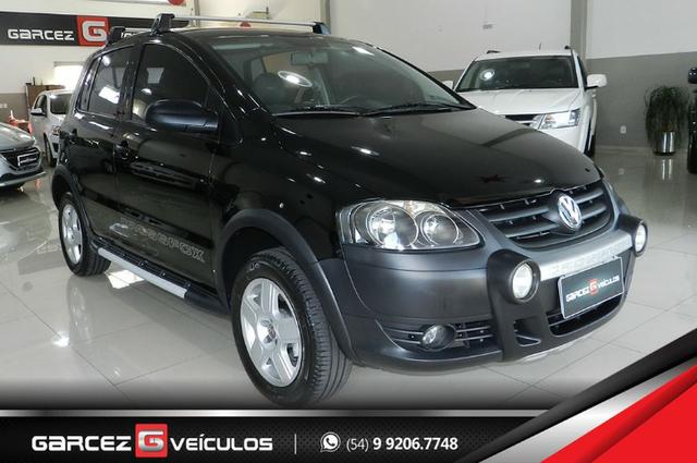 Vw - Volkswagen Crossfox 1.6 Flex Manual Topo de Linha Airbag ABS Comandos no Volante - Foto 2