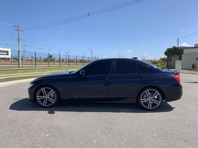 BMW 320i - Foto 10