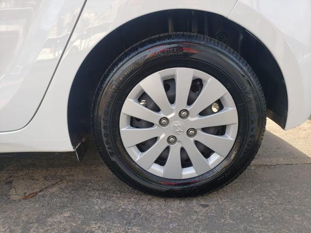 Hyundai HB20S confort style 1.6 13/14 flex aut. branca - Foto 11