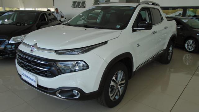 FIAT TORO 2.0 16V TURBO DIESEL VOLCANO 4WD