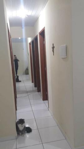 Linda de esquina casa com 60 metros no Cachoeira - Foto 2