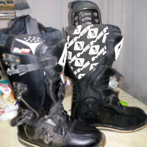Bota de trilha