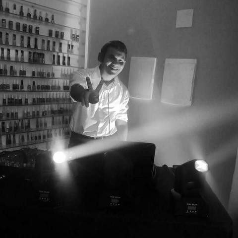 DJ Daniel Ferreira som e iluminação profissional! - Foto 2