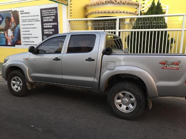 Toyota Hilux CD4x4 STD Ano 2015 - Foto 4