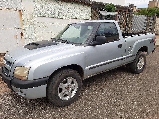 S10 diesel 4x4 cabine simples