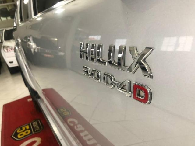 Toyota Hilux CD 4X4 SRV - Foto 6