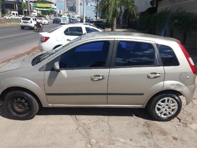 Vendo fiesta hatch 2005 documentação em dias - Foto 12