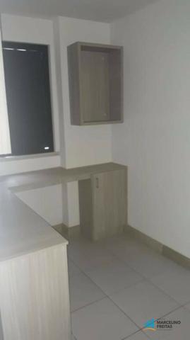 Apartamento Ed Laura no Coração da Aldeota 02 Quartos Elevador Armários em todos ambientes - Foto 2