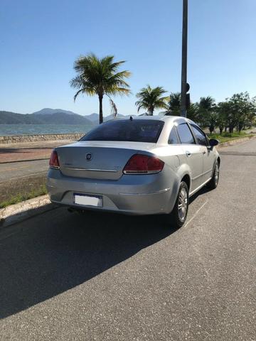 Fiat Linea HLX 1.9 com GNV - Foto 12