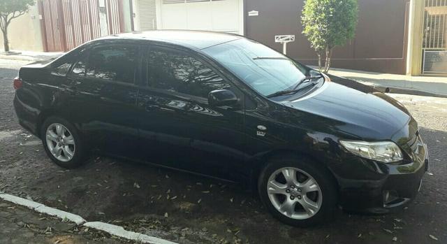 Vendo Toyota Corolla automático 1.8 gli 2010 - Foto 3
