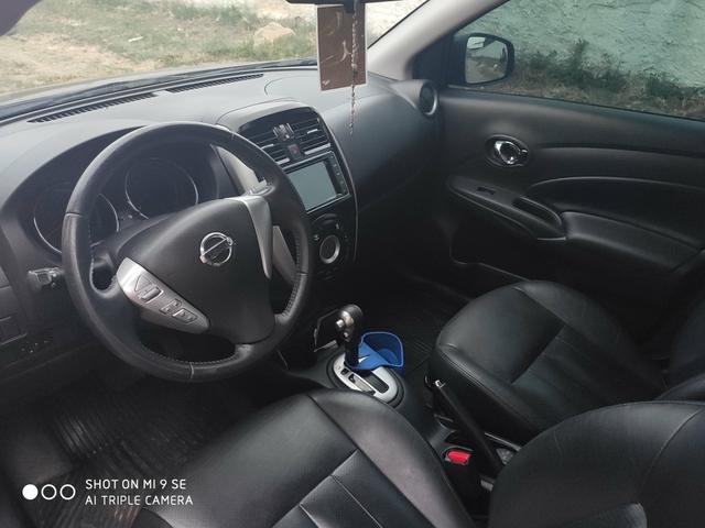 Nissan - Versa 1.6 SL - Foto 7