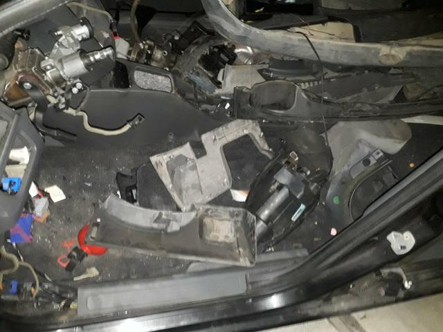 Acabamento interno fiat Punto - Foto 2