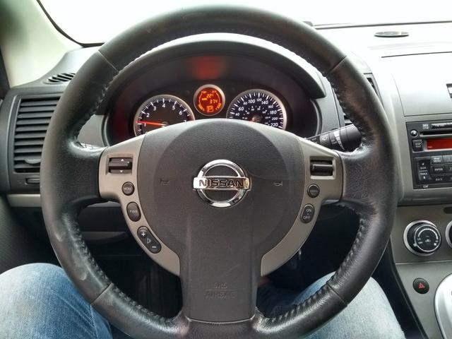 Sentra 2011 - Foto 4