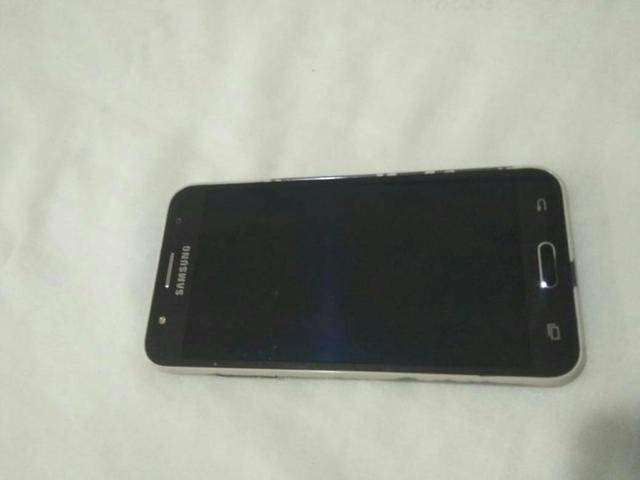 Vendo celular J5 Metal torrando