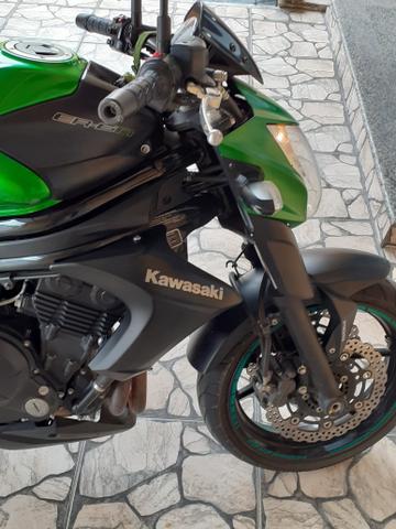Kawasaki ER 6n 650cc 2014/2014 - Foto 4