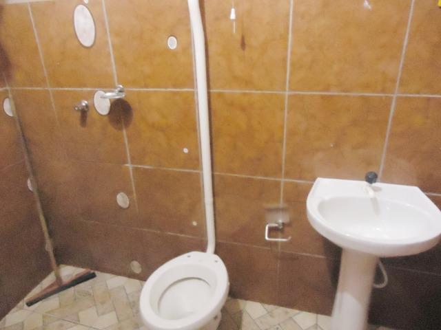 Ótimo preço casa só faltando pintura próxima da principal 300 metros do trem bom - Foto 8