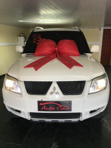 Mitsubishi Pajero TR4 2013
