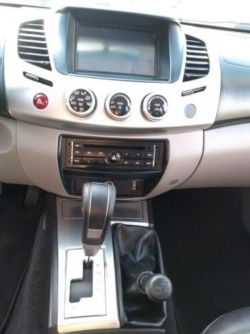 L200 Triton HPE 3.2 CD TB Diesel Aut - Foto 10