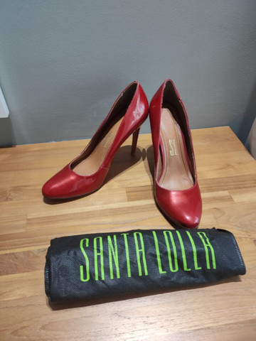 scarpin vermelho santa lolla