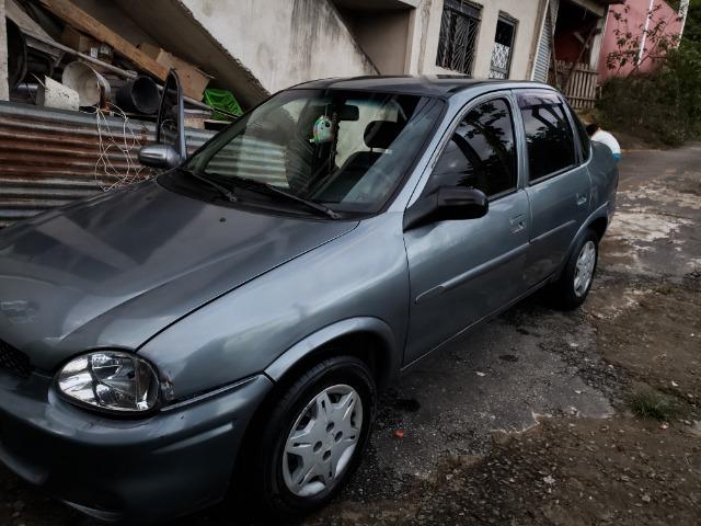 Corsa Sedan 2001