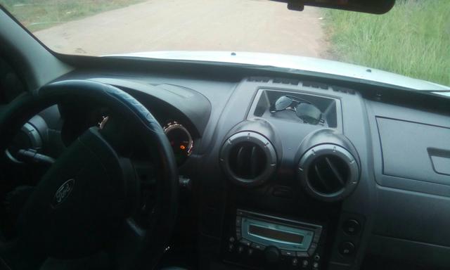 Vendo ou troco esse lindo EcoSport 12 mil de entrada