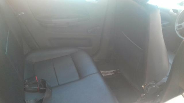 Vendo esse lindo Gol G6 por apenas 28 mil - Foto 9